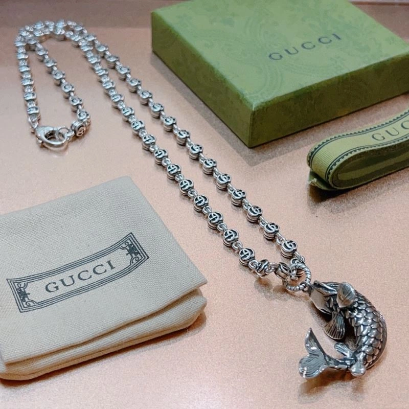 Versatile Gxccx Necklaces 306559