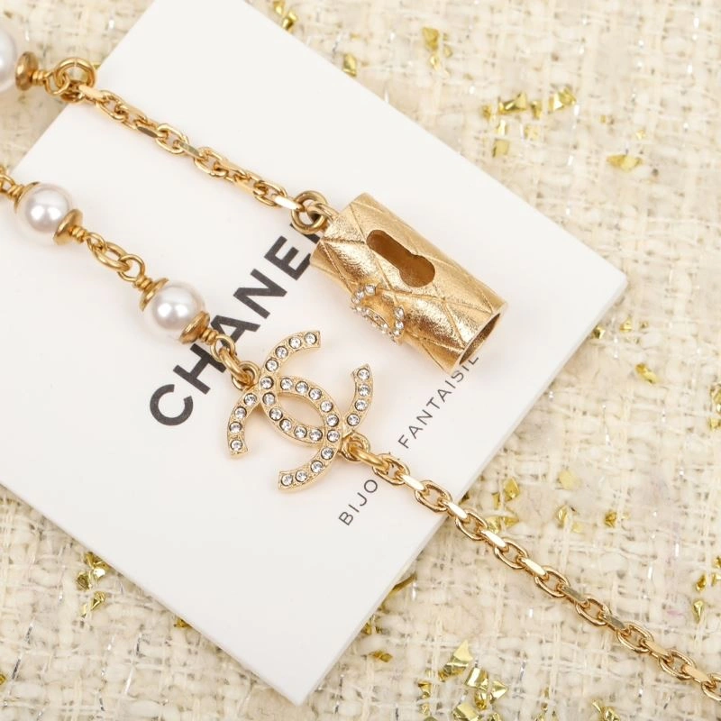 Breathable Chxnxl Brooches 292795