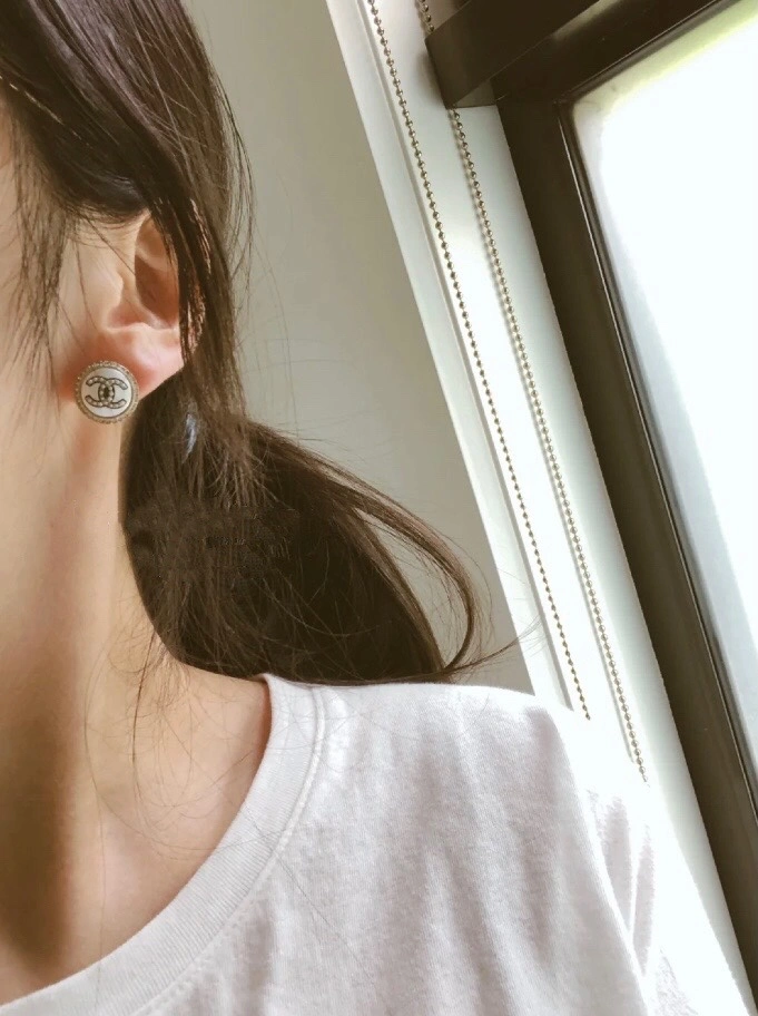 Reliable Chxnxl Earrings 291727