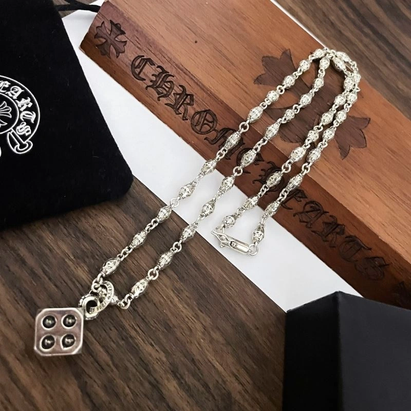 Comfortable Chrxmx Hxxrts Necklaces 300959
