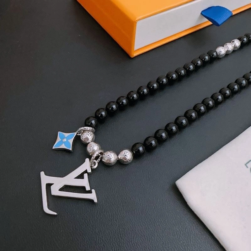 Refined LX Necklaces 311511