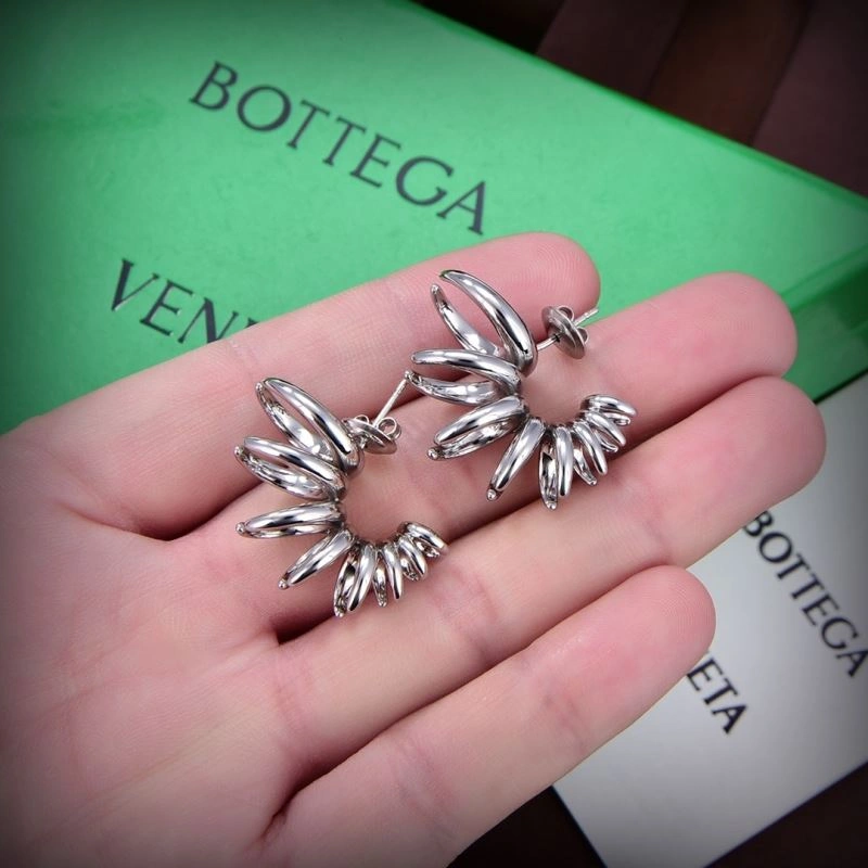 Bxttxga VXNXNTA Earrings Elegant 282966