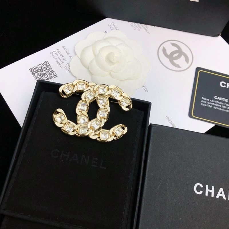 Trendy Chxnxl Brooches 292793