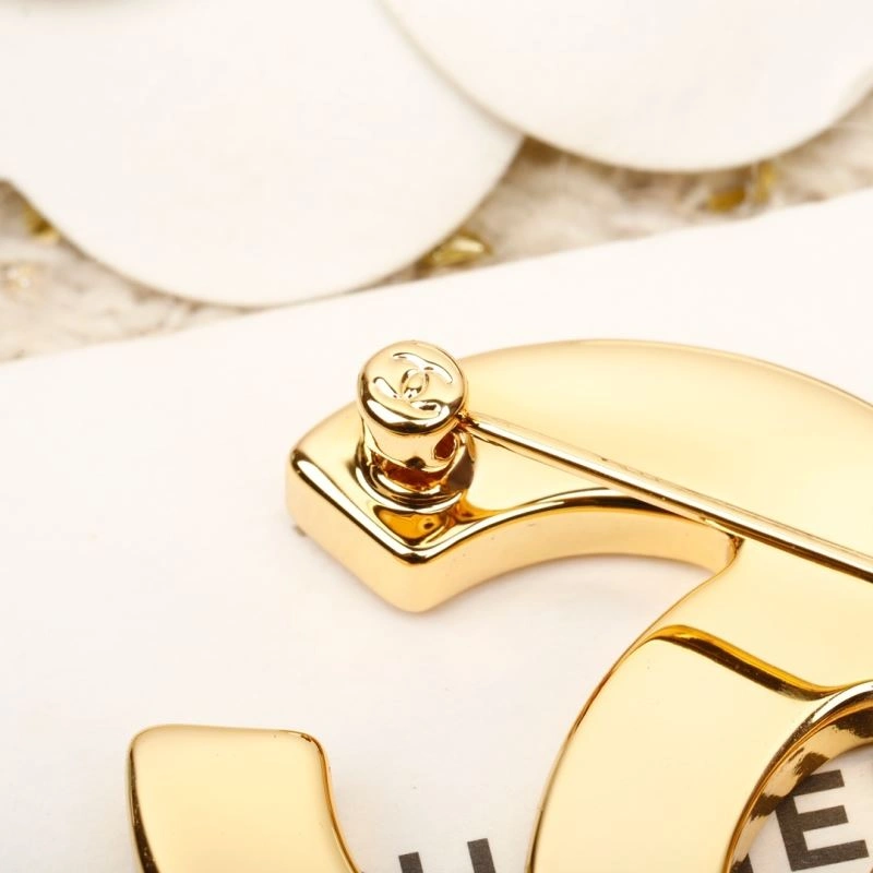 Chxnxl Brooches Vibrant 292789