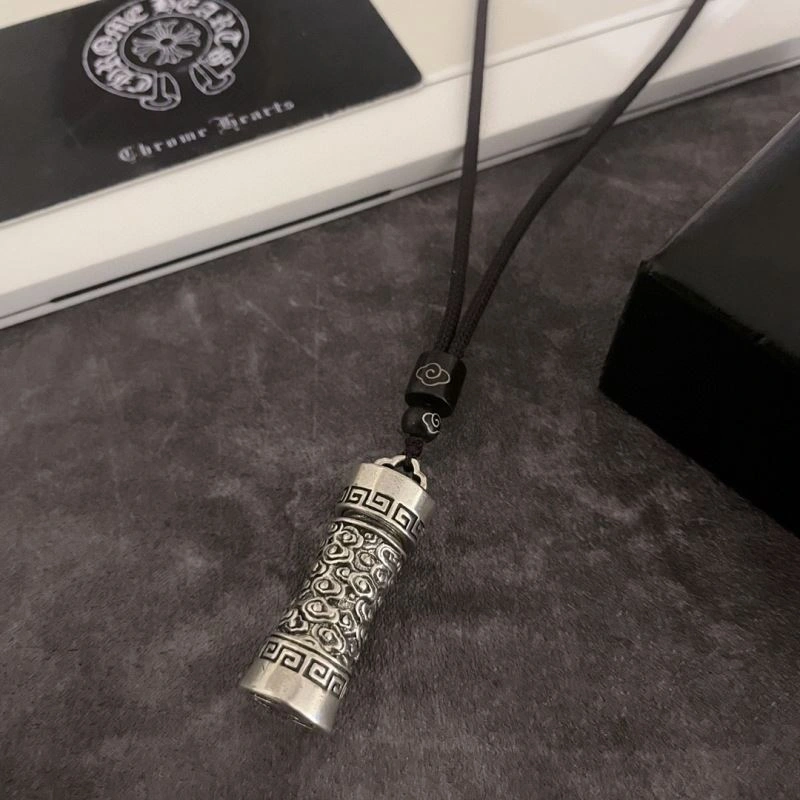 Chrxmx Hxxrts Necklaces EasyMatch 300983
