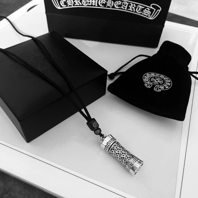 Chrxmx Hxxrts Necklaces ModernLook 300960