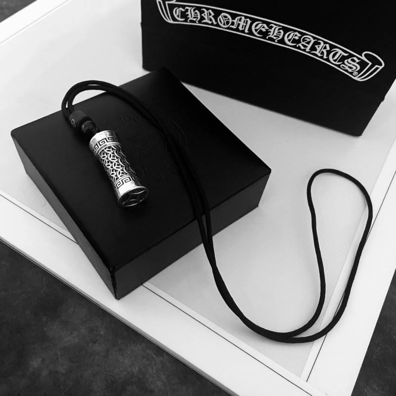 Chrxmx Hxxrts Necklaces ModernLook 300960