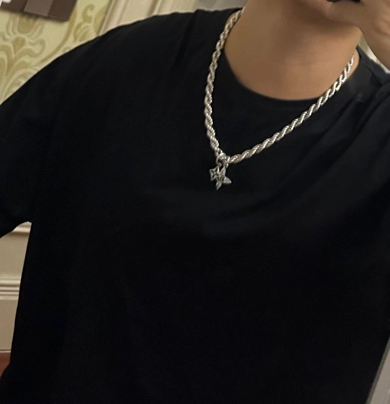 Sleek LX Necklaces 311503