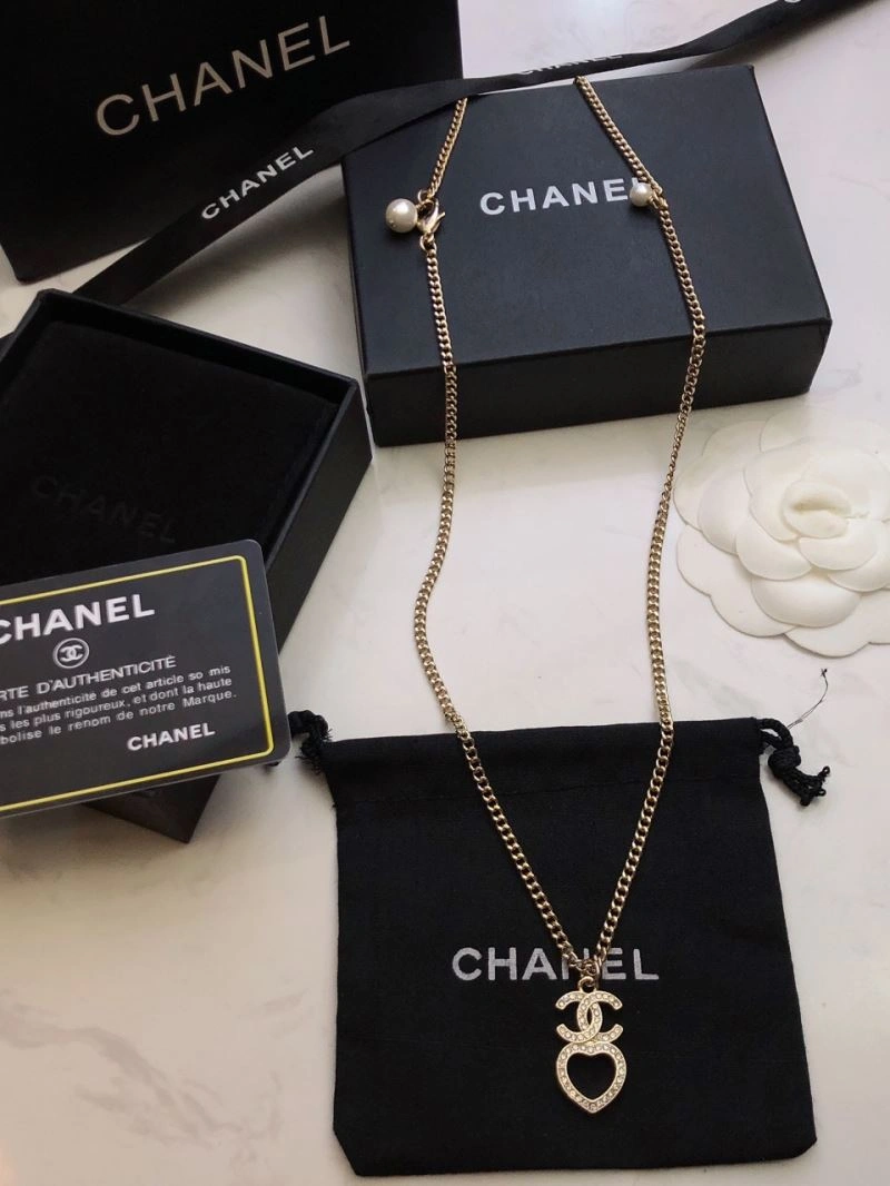 DailyWear Chxnxl Brooches 292785