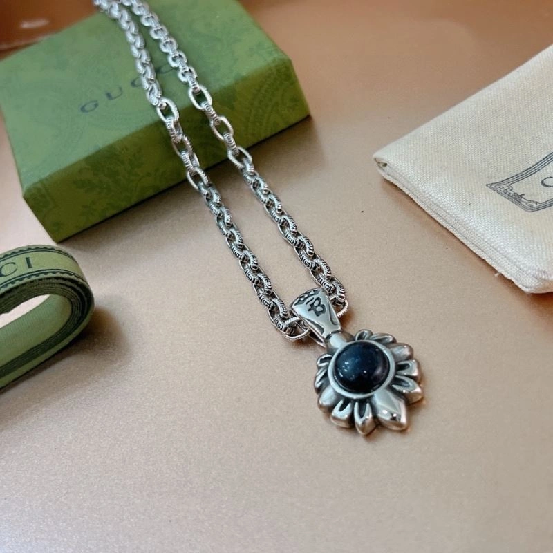 Gxccx Necklaces Sleek 306535