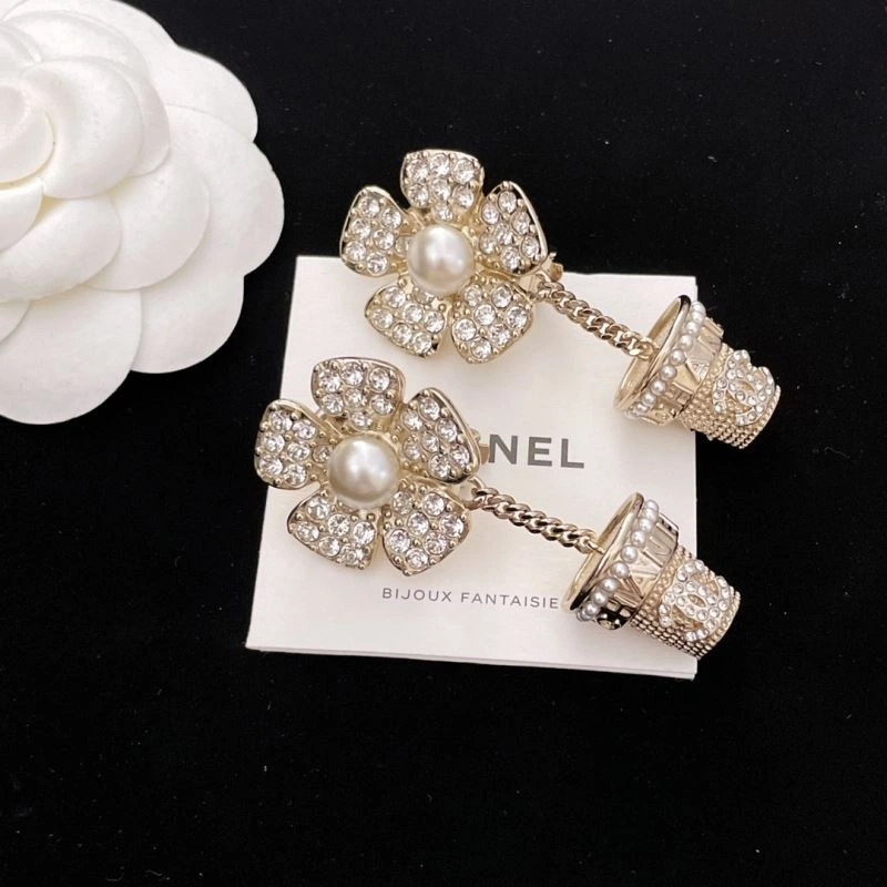 Timeless Chxnxl Brooches 292772
