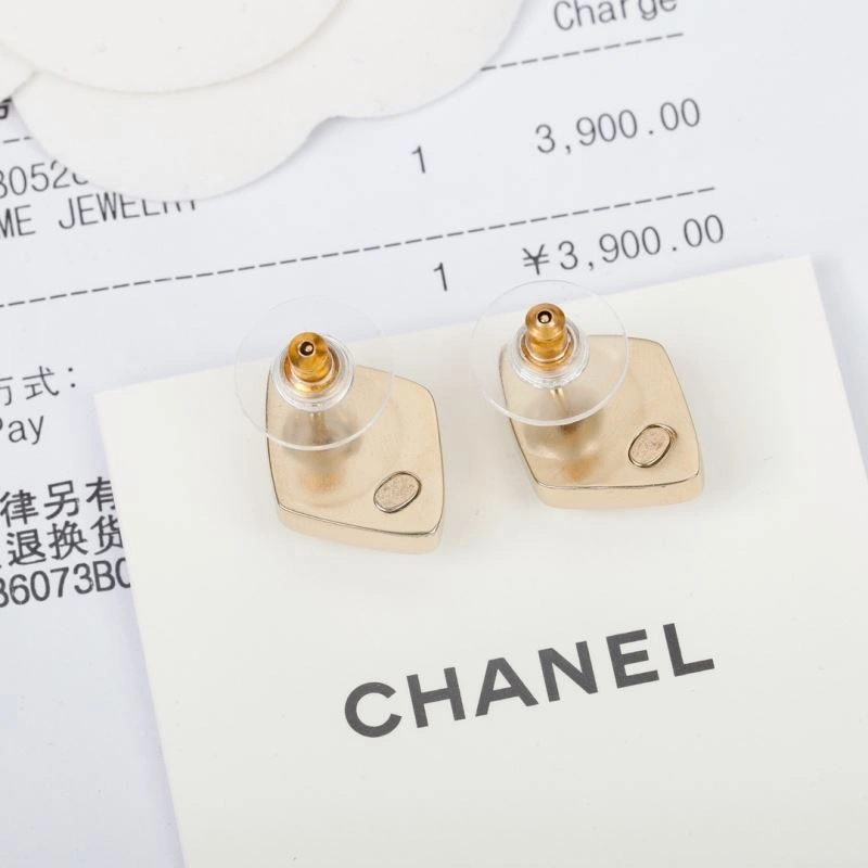 Elegant Chxnxl Earrings 291700