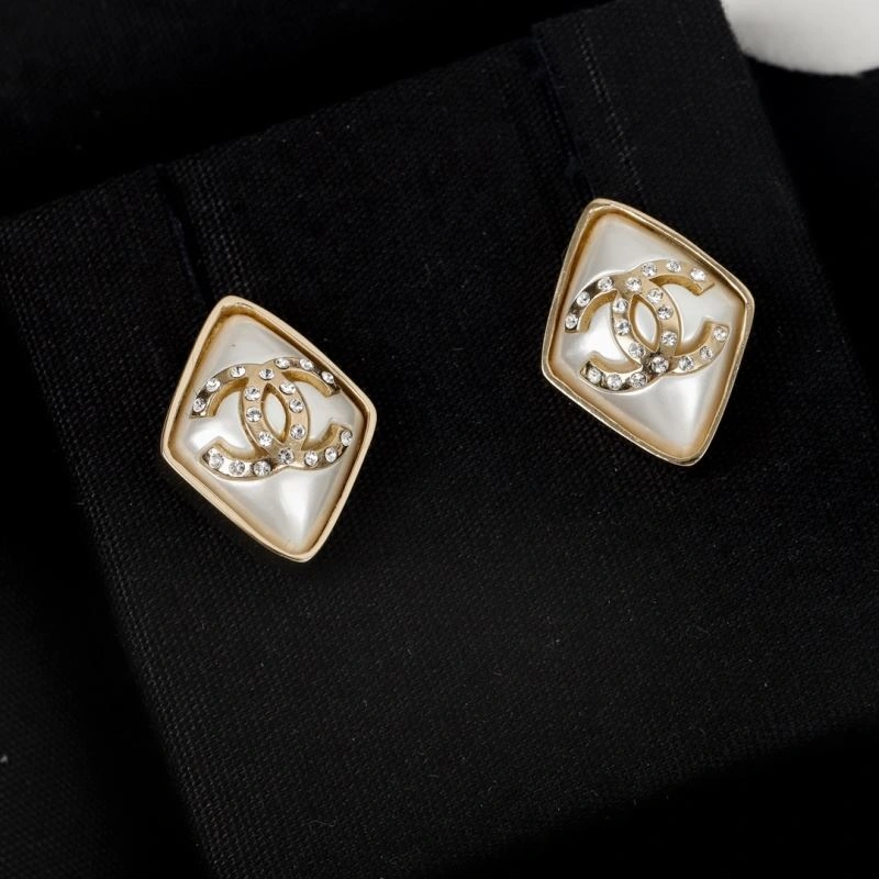 Elegant Chxnxl Earrings 291700