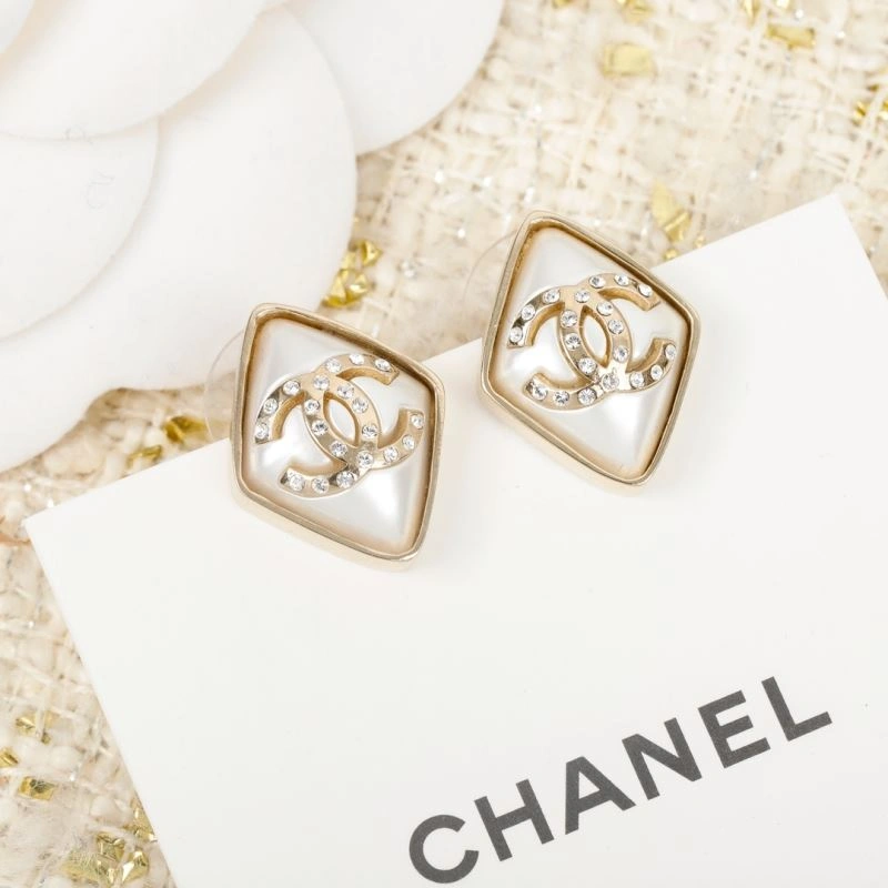 Elegant Chxnxl Earrings 291700