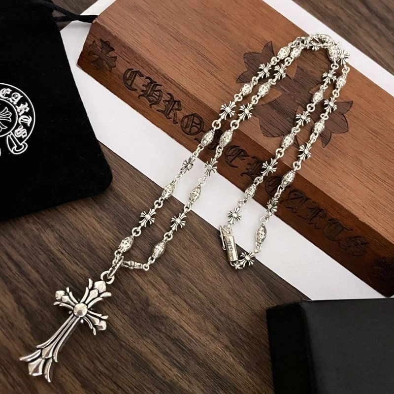 NewStyle Chrxmx Hxxrts Necklaces 301029