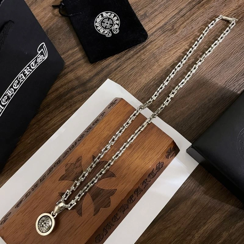 Chrxmx Hxxrts Necklaces Functional 300956