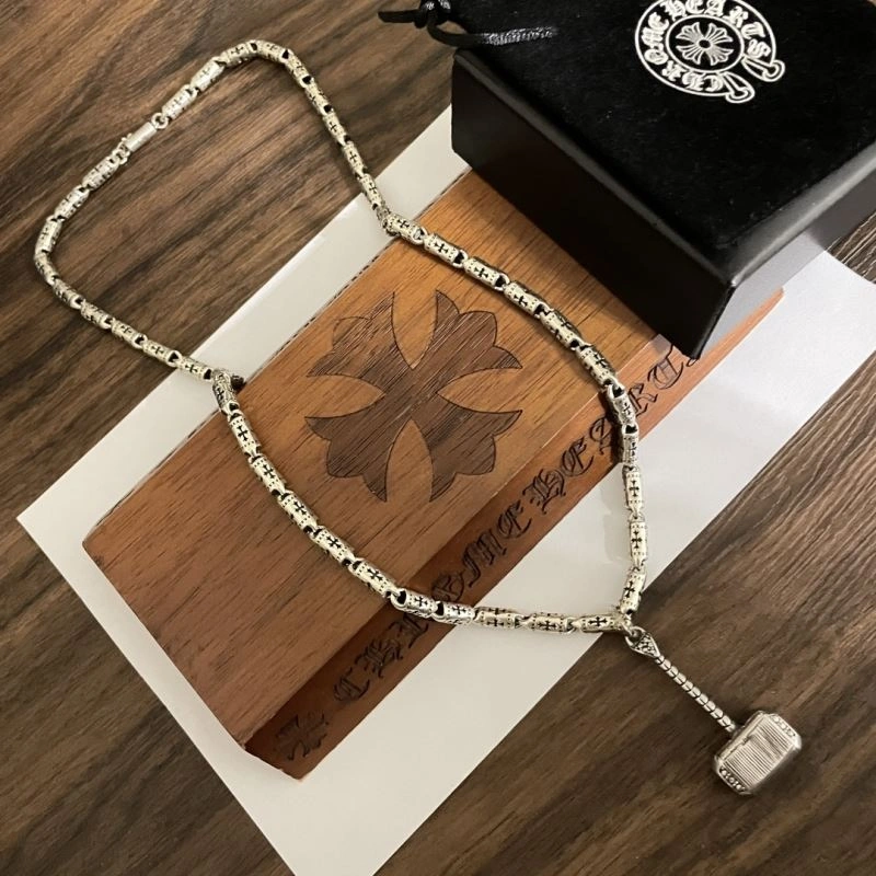 Compact Chrxmx Hxxrts Necklaces 300974