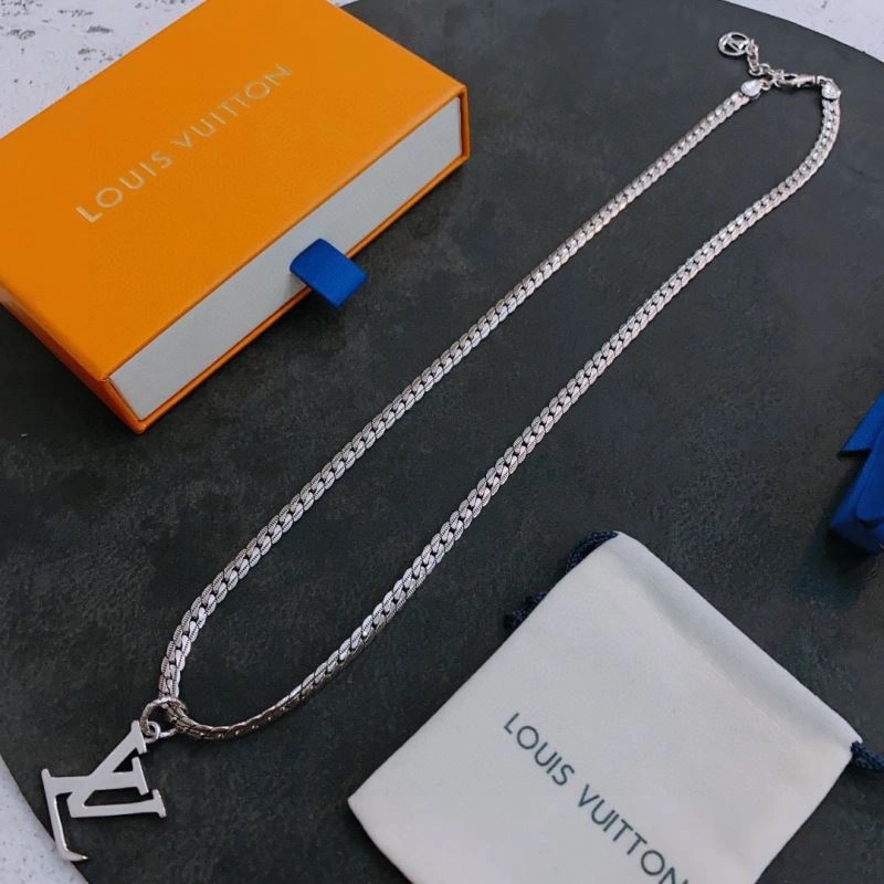 LX Necklaces ModernLook 311482