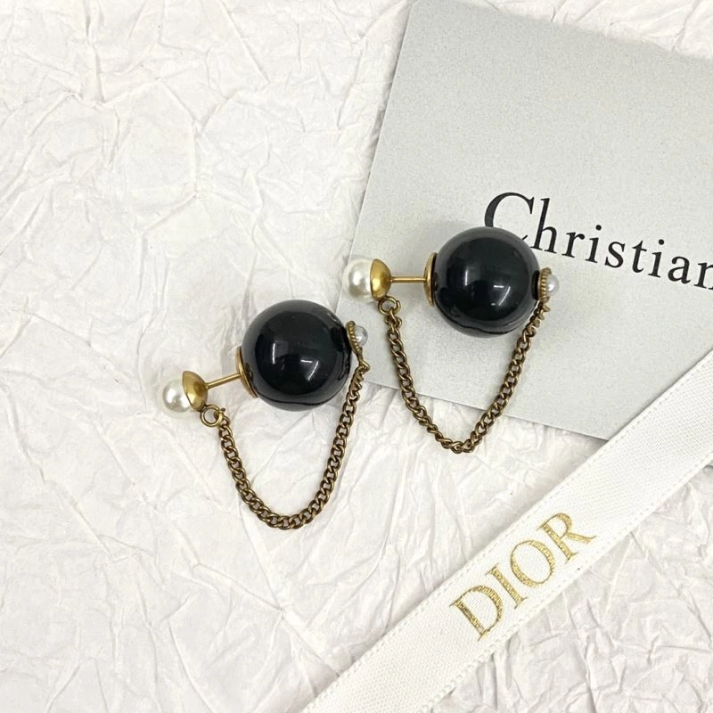 Christian Dxxr Earrings Cozy 295367