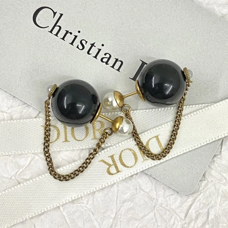 Christian Dxxr Earrings Cozy 295367