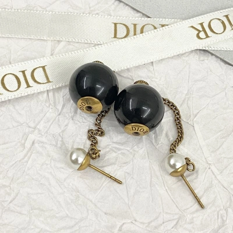 Christian Dxxr Earrings Cozy 295367