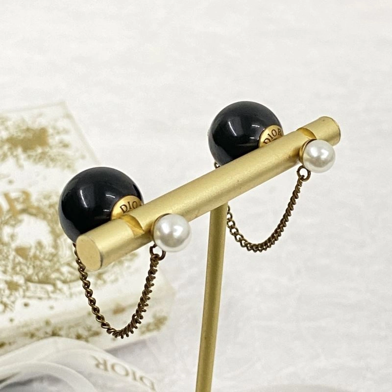 Christian Dxxr Earrings Cozy 295367