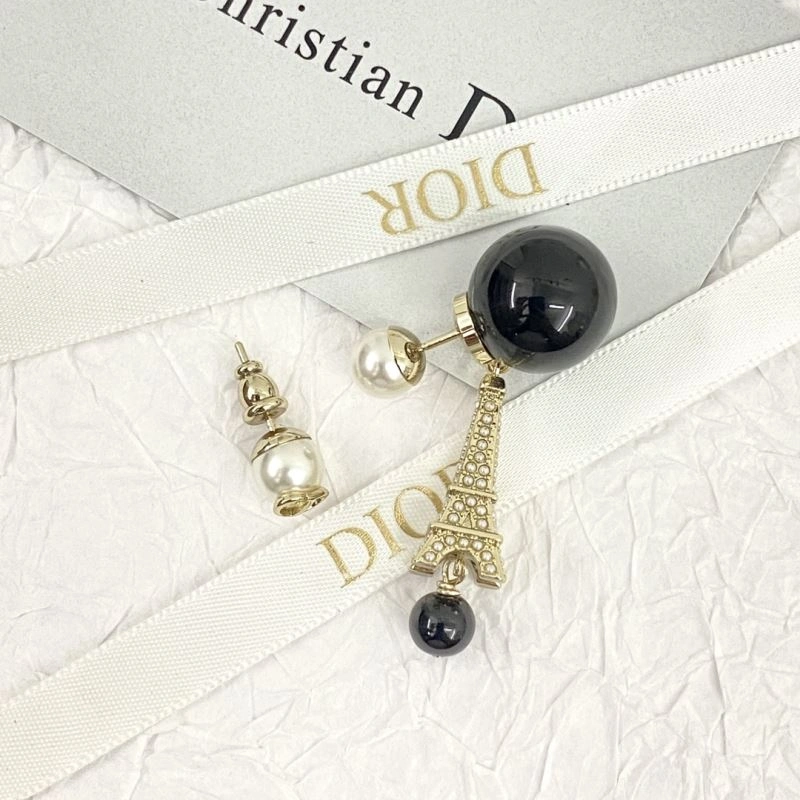 Christian Dxxr Earrings Stylish 295356