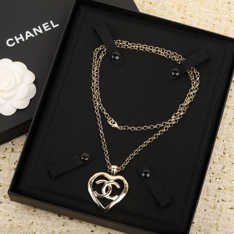 Chxnxl Brooches Refined 292759