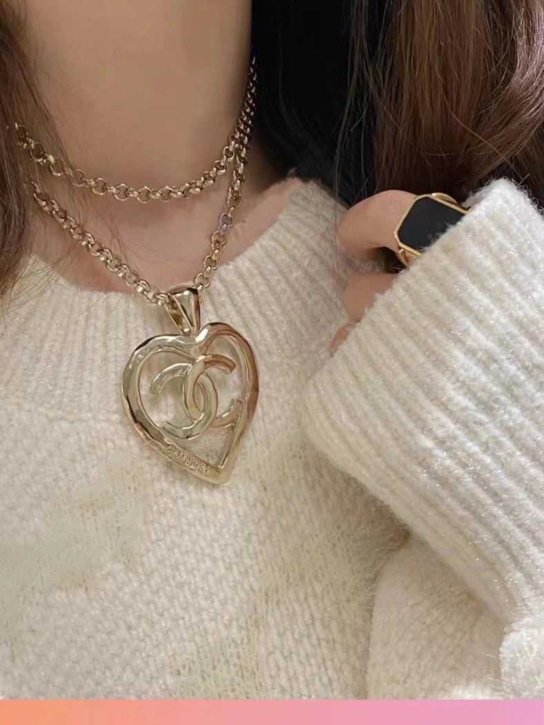 Chxnxl Brooches Refined 292759