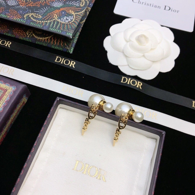 Christian Dxxr Earrings Durable 295357