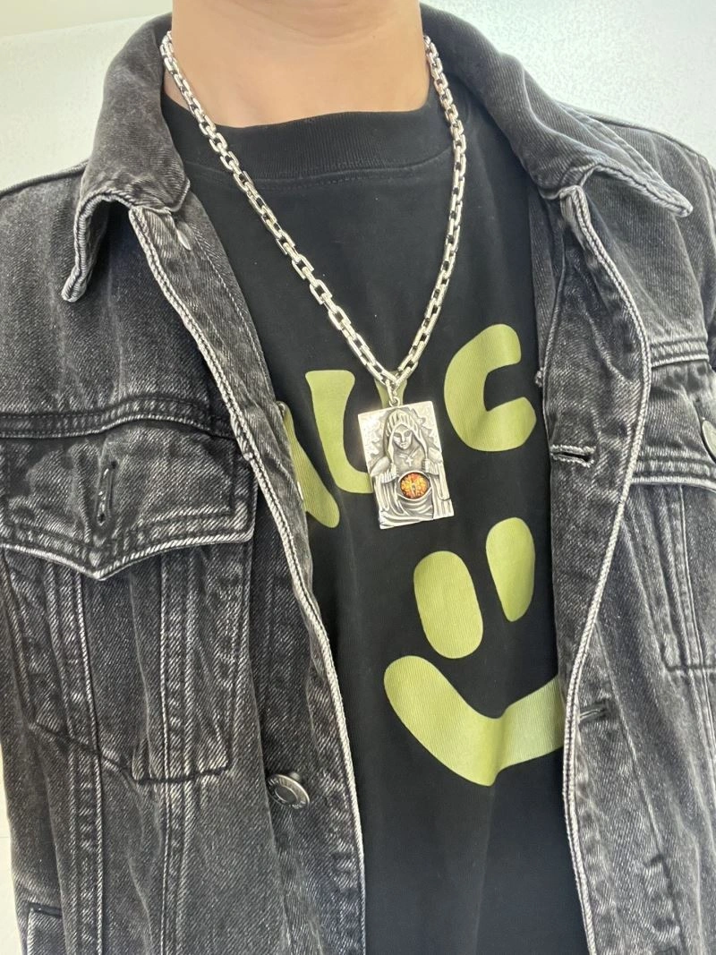 Resilient Gxccx Necklaces 306517