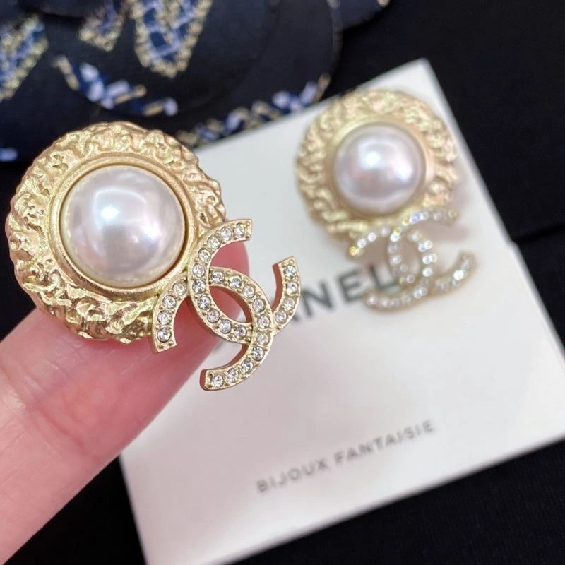 WellDesigned Chxnxl Earrings 291662