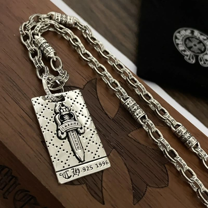 NewStyle Chrxmx Hxxrts Necklaces 300980