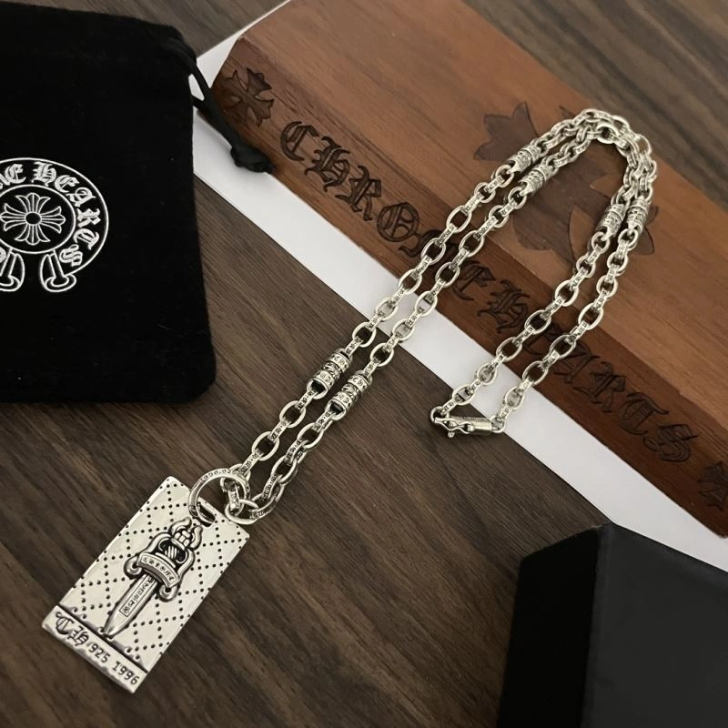 NewStyle Chrxmx Hxxrts Necklaces 300980