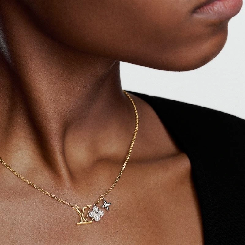 LX Necklaces Practical 311488