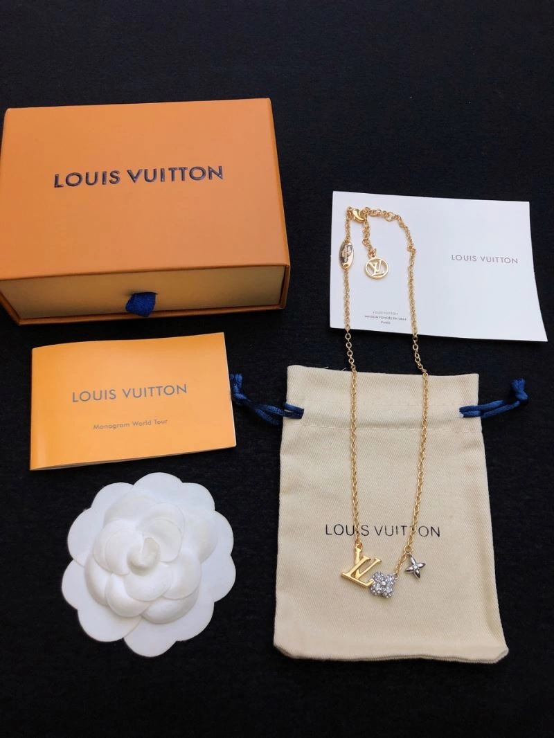 LX Necklaces Practical 311488