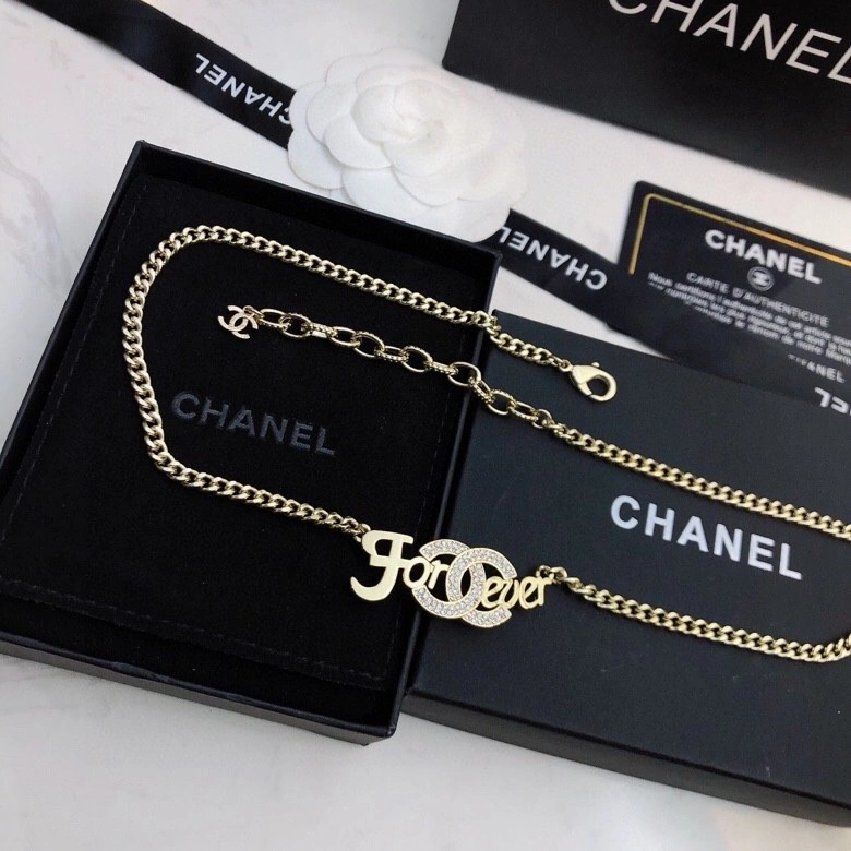 Trendy Chxnxl Brooches 292748