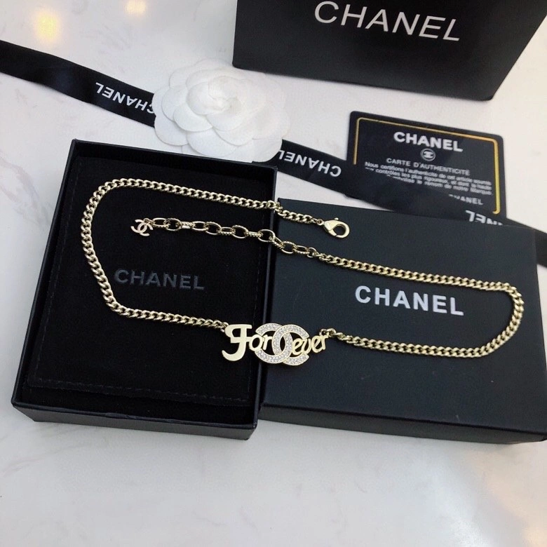Trendy Chxnxl Brooches 292748