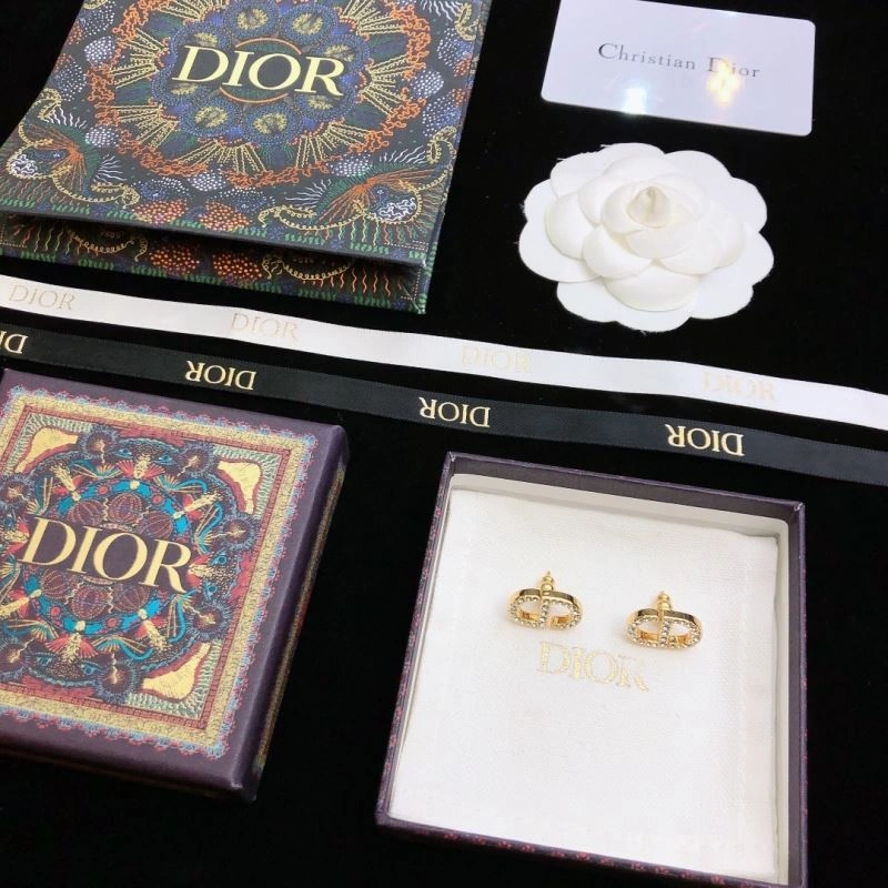 Christian Dxxr Earrings TopPick 295351
