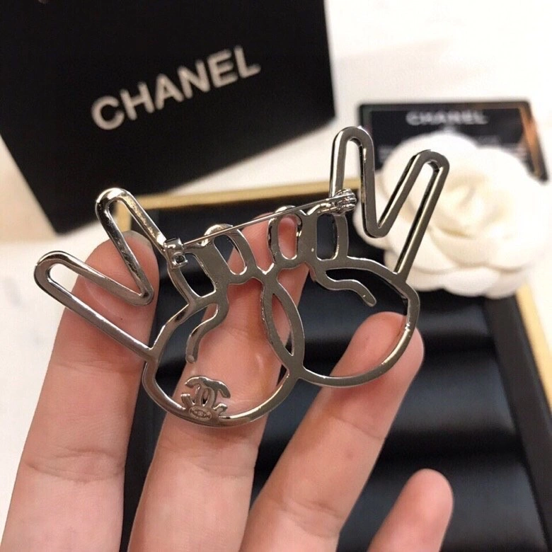 Trendy Chxnxl Brooches 292753