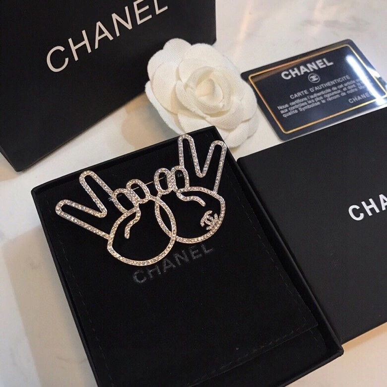 Trendy Chxnxl Brooches 292753