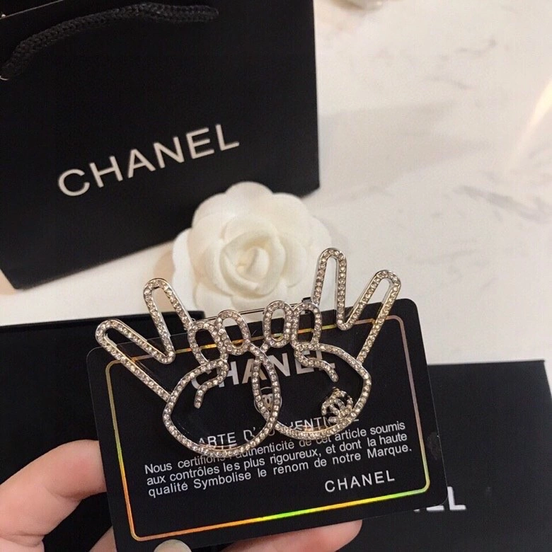 Trendy Chxnxl Brooches 292753