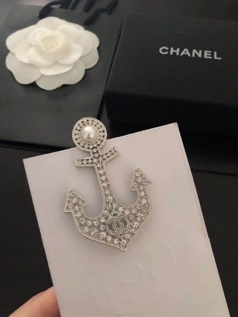 Chxnxl Brooches GoAnywhere 292752