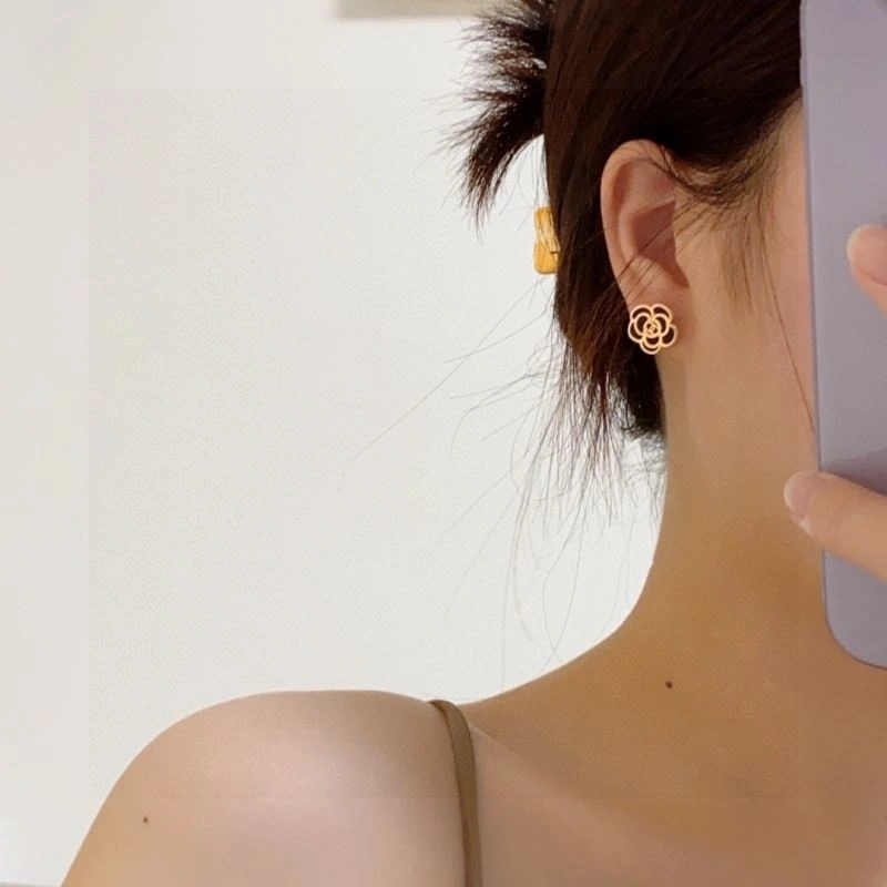 Practical Chxnxl Earrings 291661