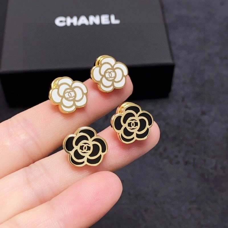 Practical Chxnxl Earrings 291661