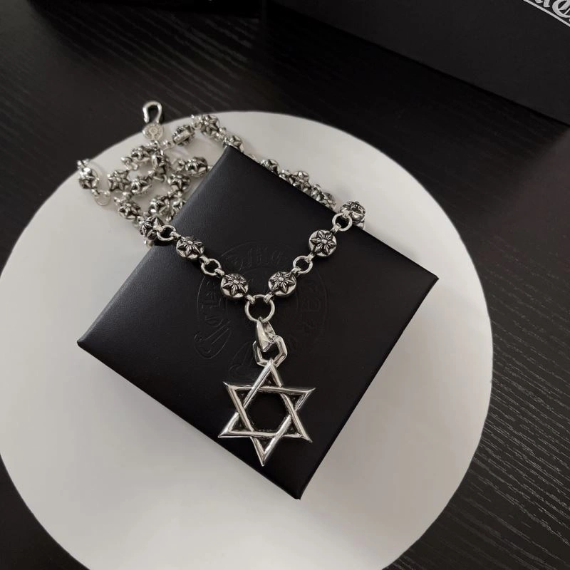 Chrxmx Hxxrts Necklaces Affordable 300972