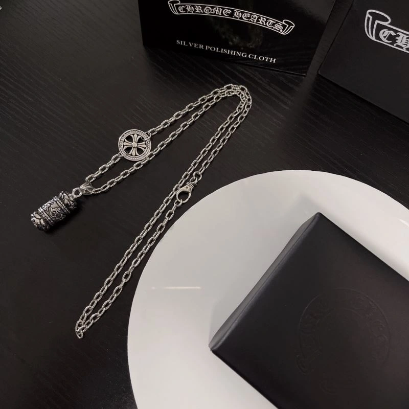 EasyMatch Chrxmx Hxxrts Necklaces 300955