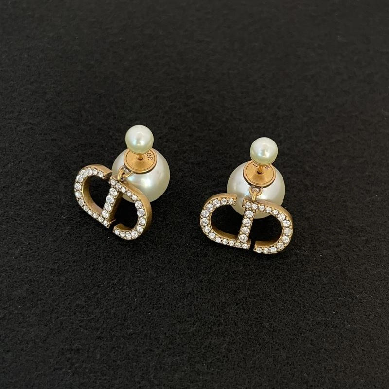 Lightweight Christian Dxxr Earrings 295348