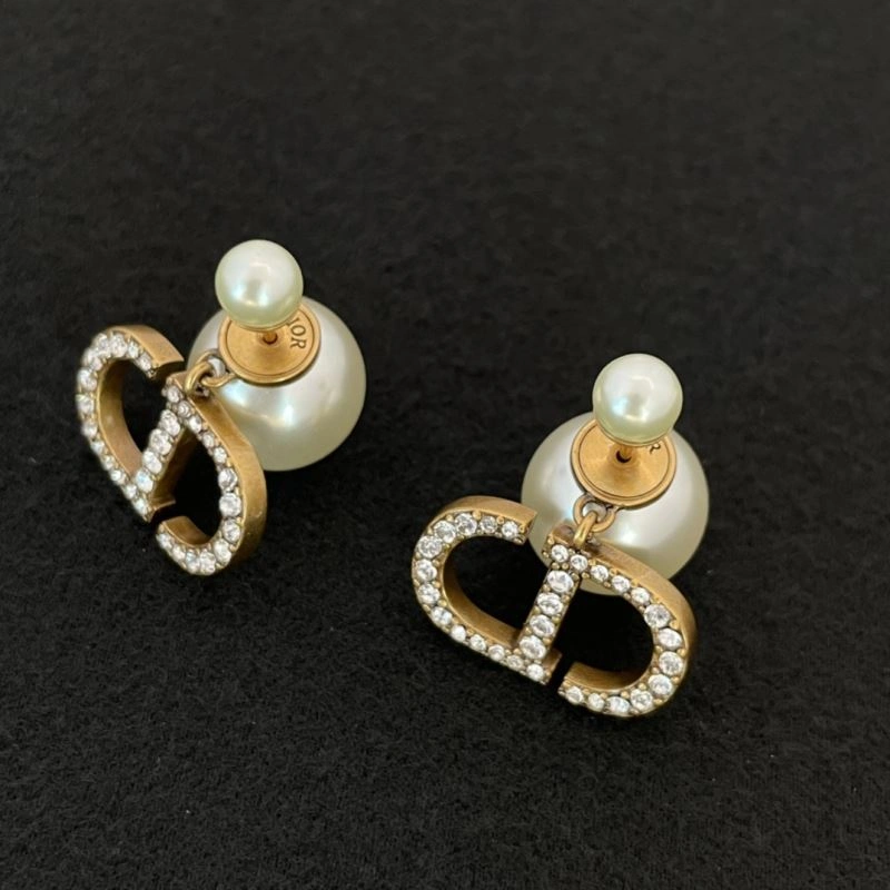 Lightweight Christian Dxxr Earrings 295348