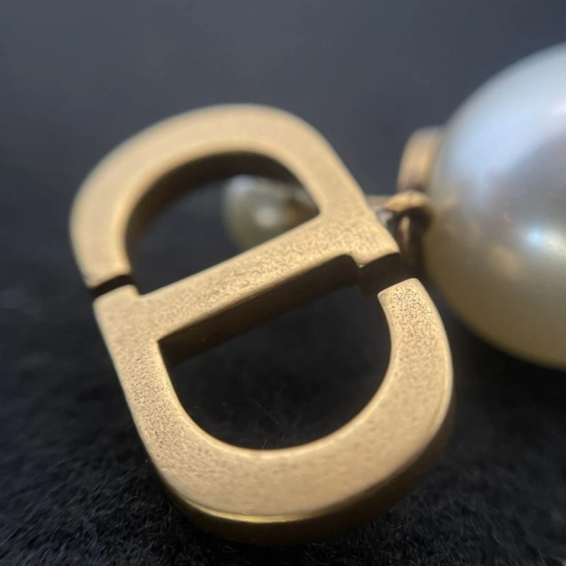 Lightweight Christian Dxxr Earrings 295348